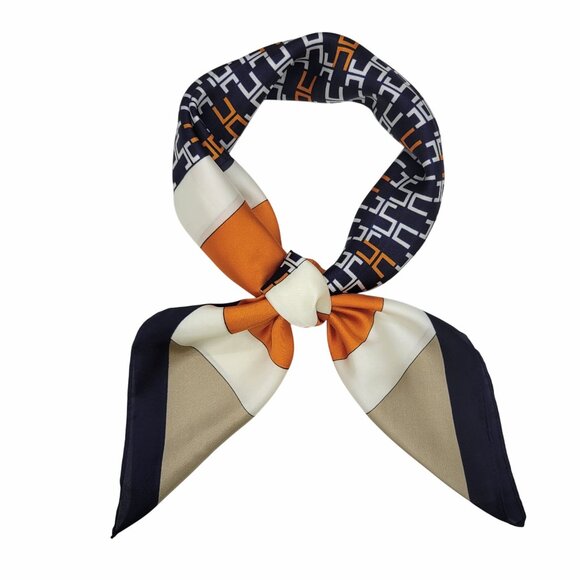 ✨Luxurious Elegant Bandana Square Scarf Silky Soft Satin Soft ORANGE Geometric✨ - Picture 2 of 4